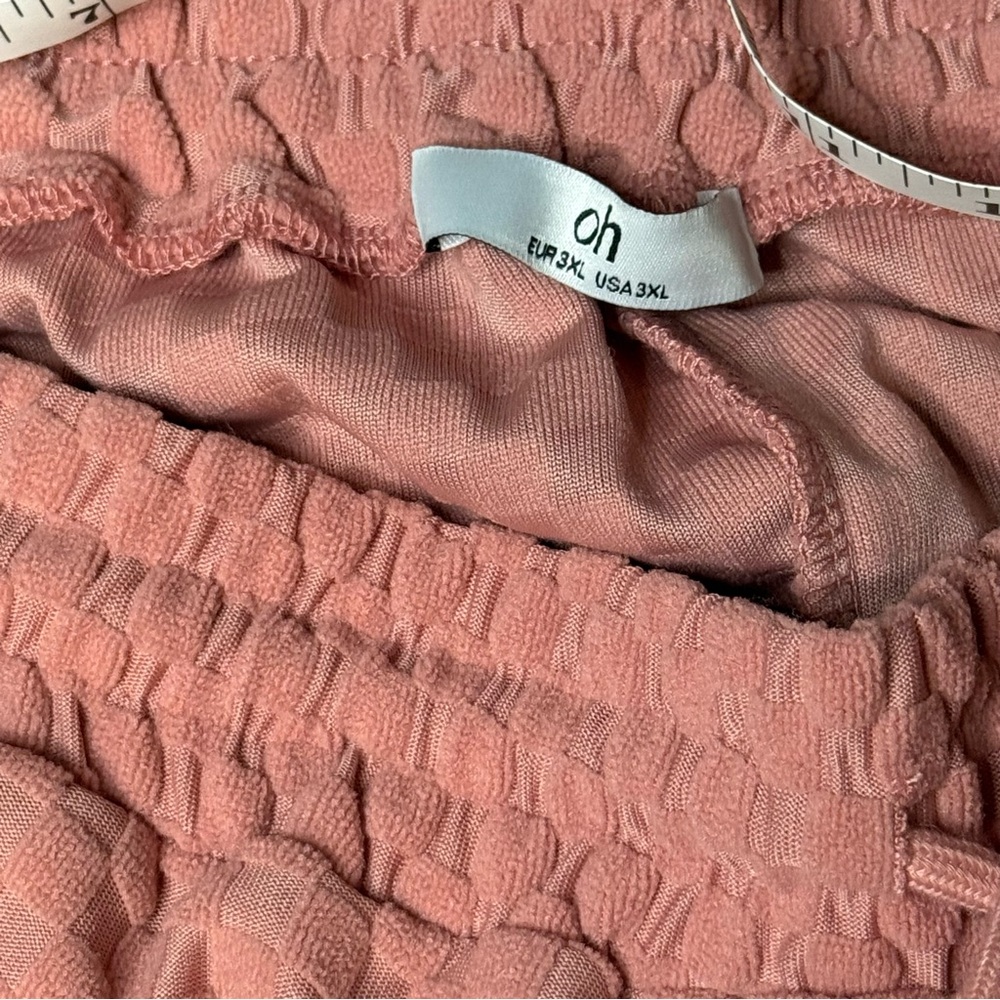 Dusty Pink Checkered Athleisure 2 Piece Set 3X - Picture 8 of 8